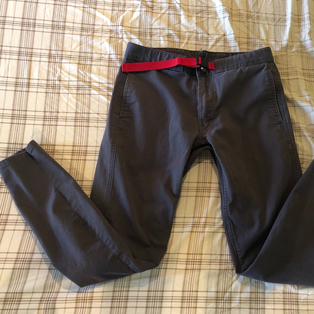 Men's Grey Topo designs pants SMALL